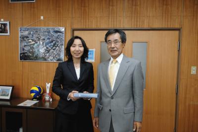 Greeting with the President, Dr. TAKAHASHI.JPG