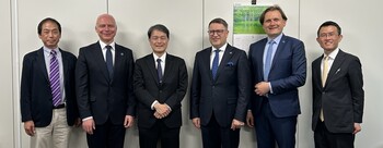 表敬訪問.jpg